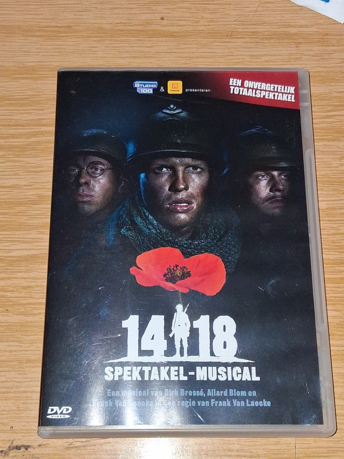 studio 100 spektakel musical 14-18, Cd's en Dvd's, Nederlands, Zo goed als nieuw, Vanaf 12 jaar, Ophalen of Verzenden