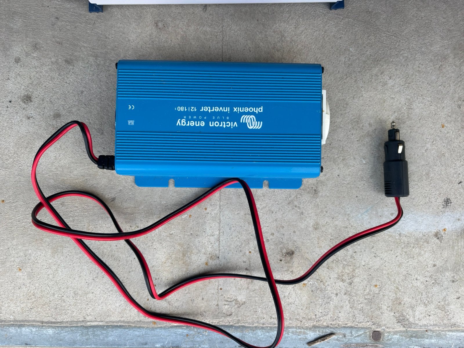 convertisseur électrique Victron Energy Phoenix Inverter, Enlèvement ou Envoi, Comme neuf