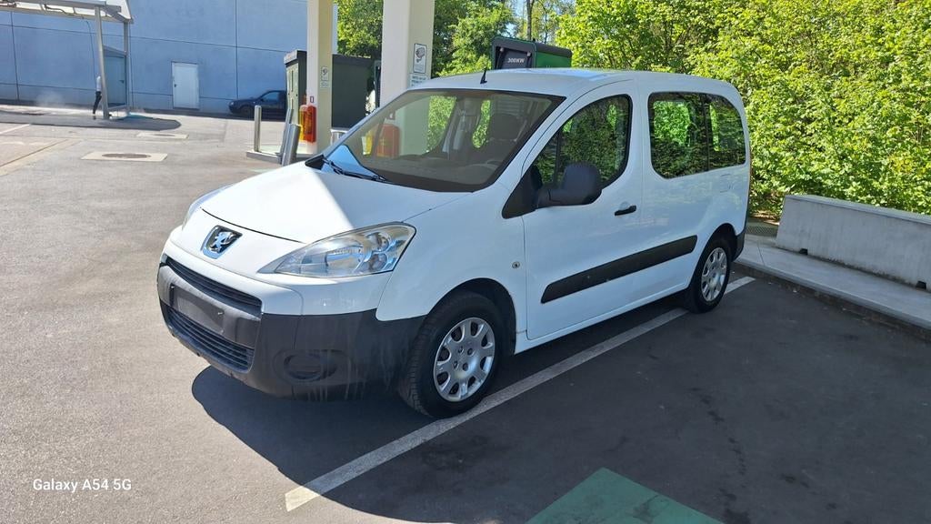 Peugeot Partner  benzine 63.000 km, Auto's, Euro 5, 4 cilinders, Particulier, Partner