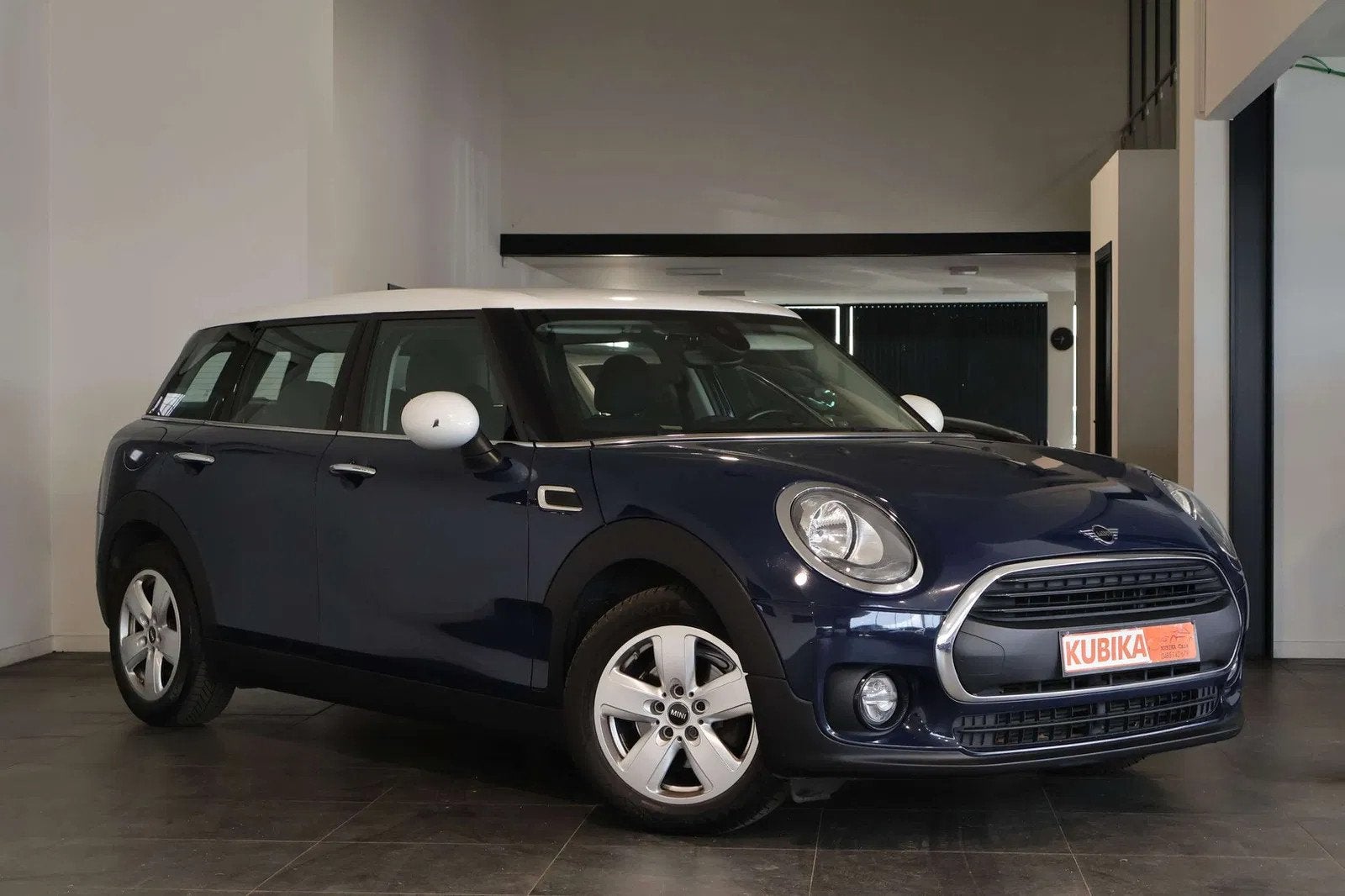 MINI Clubman One D Mini Clubman 1.5 D One AdBlue (EU6d-TEMP), Auto's, Automatische klimaatregeling, Stof, Gebruikt, https://public.car-pass.be/vhr/8986941e-3908-4d49-aff7-3cf9a0488e18