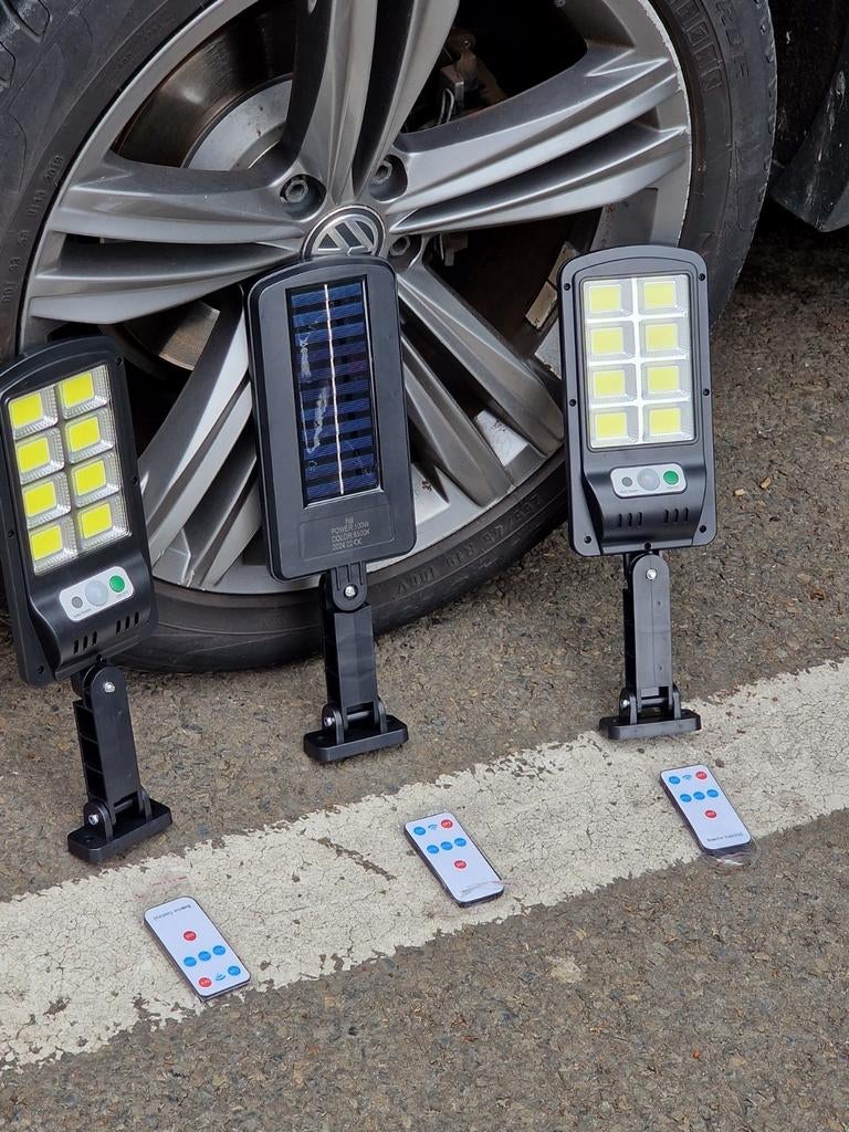 Projecteurs led solaire pour jardin terasse 33cm