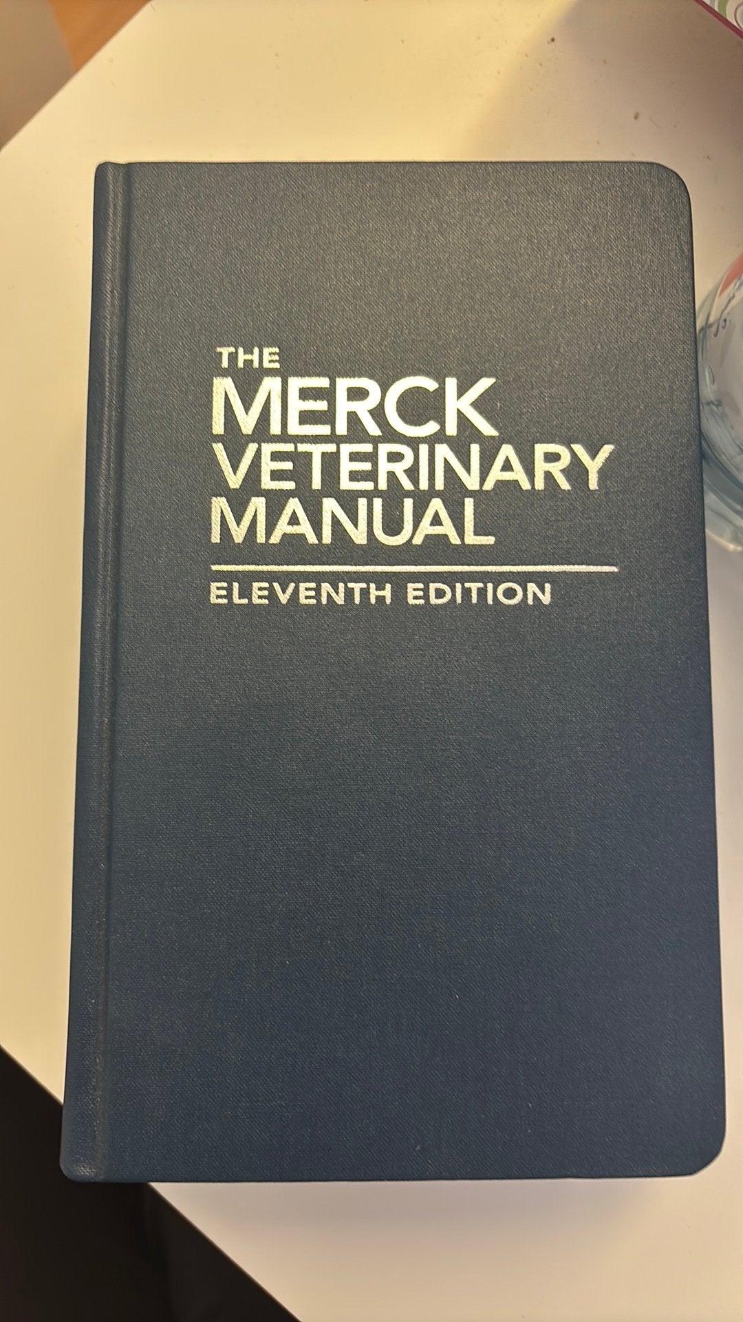 11de editie Merck Veterinary Manual, Boeken, Ophalen of Verzenden, Zo goed als nieuw