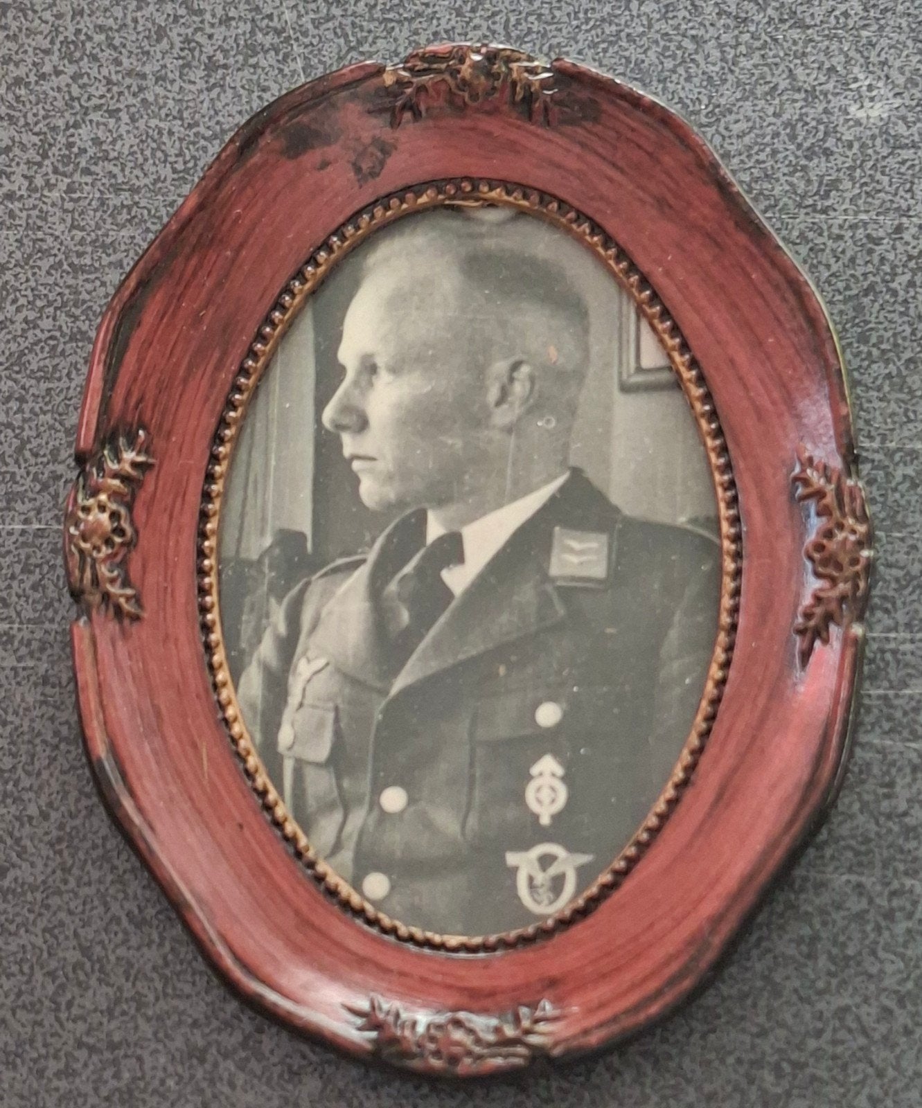 Foto kader Luftwaffe piloot medailles HJ zilveren badge, Ophalen of Verzenden
