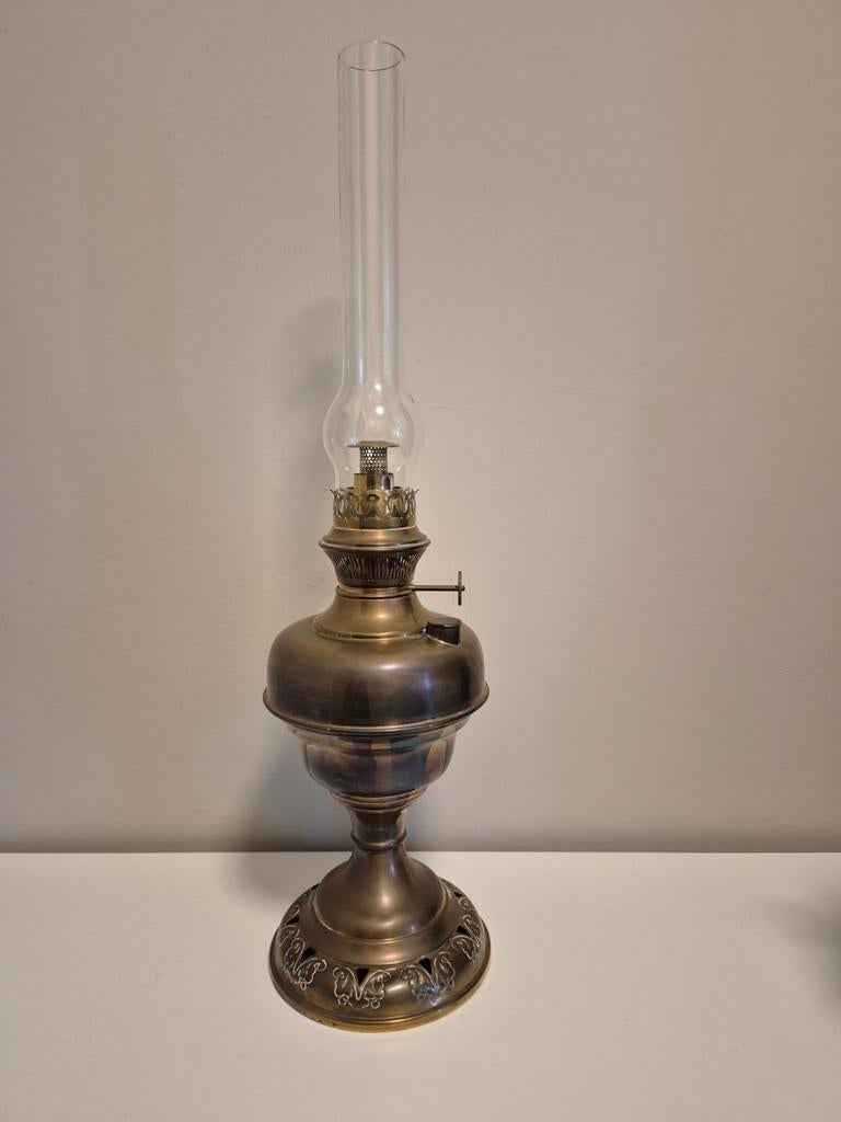 Antieke olielamp in koper., Antiek en Kunst, Ophalen
