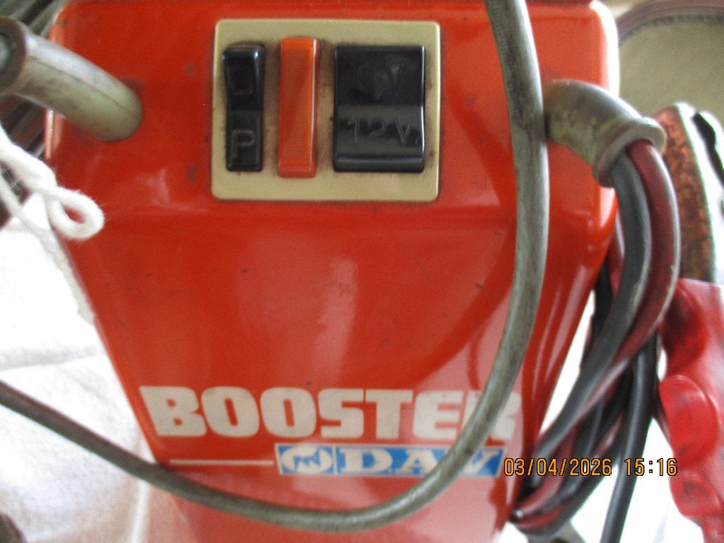 Chargeur de batterie 6/12V, Autos : Pièces & Accessoires, Batteries & Accessoires, Utilisé, Enlèvement ou Envoi