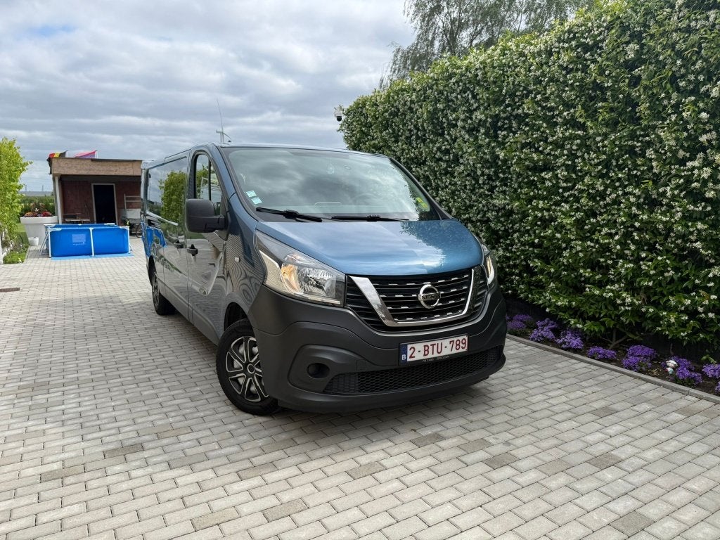 Nissan NV300, Auto's, Voorwielaandrijving, 4 cilinders, Multifunctioneel stuurwiel, Particulier