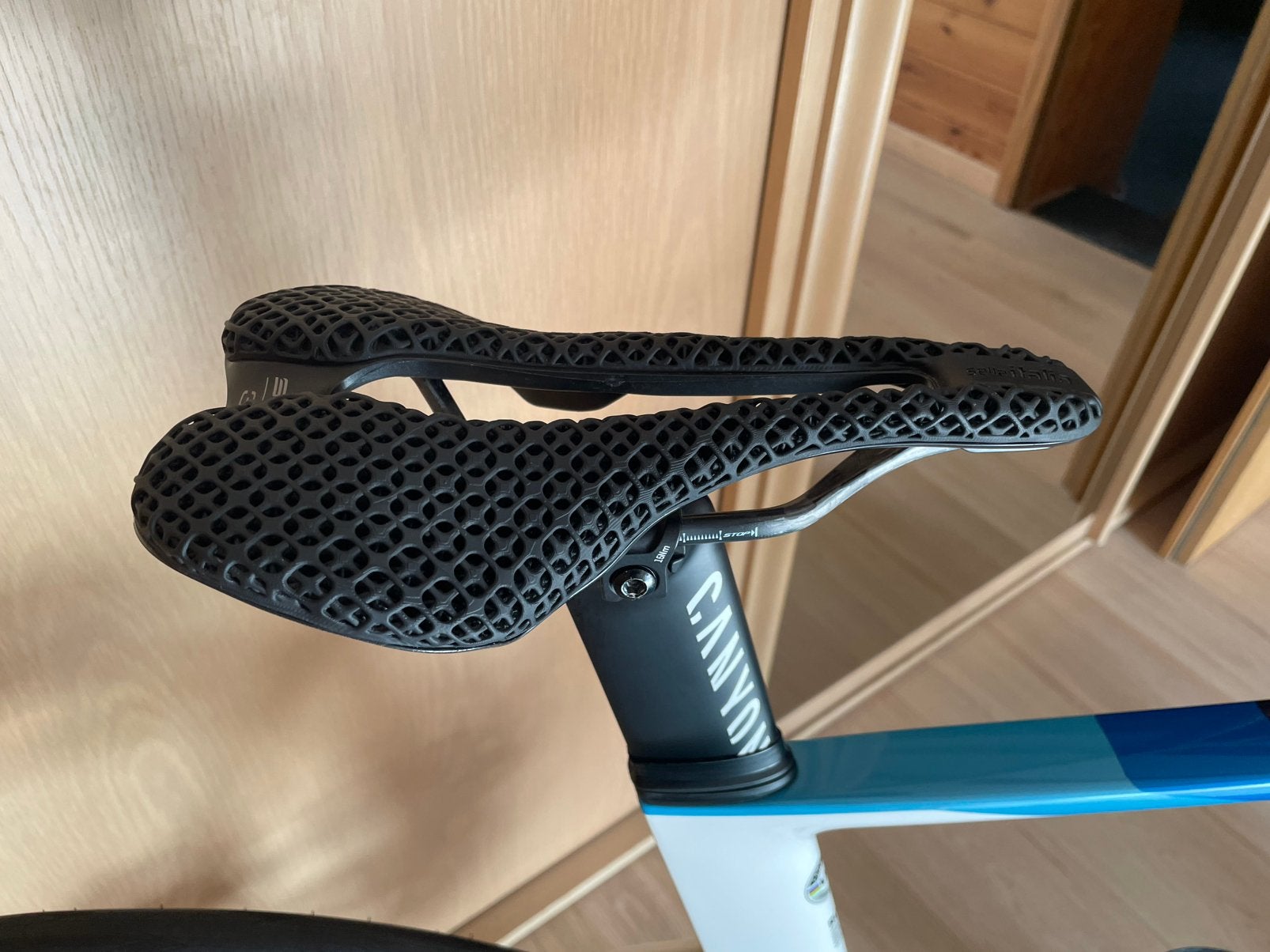 Selle Italia SLR Boost 3D Kit Carbonio Superflow Black. (L3), Enlèvement, Neuf