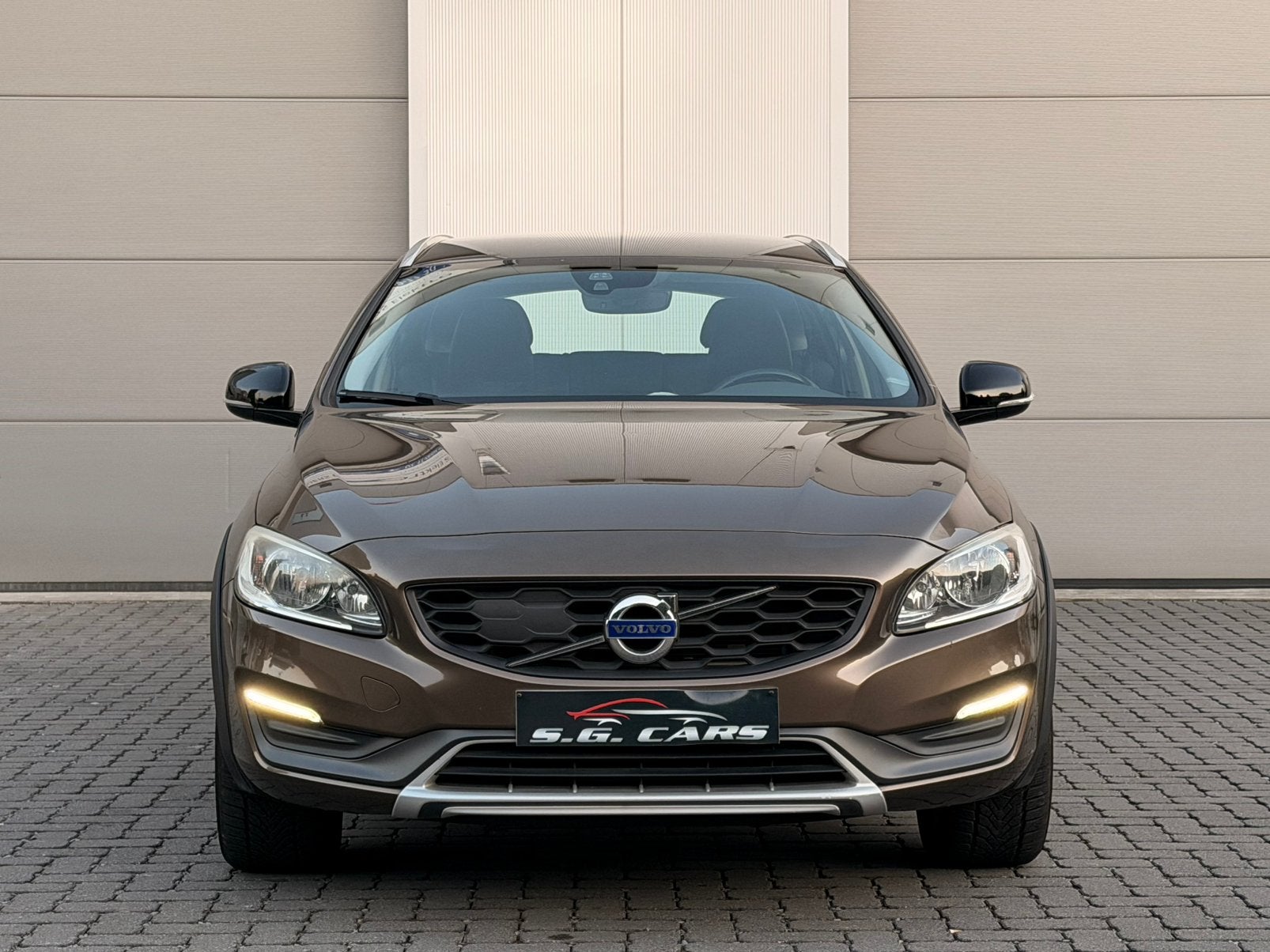VOLVO V60 CROSS COUNTRY 2016 EURO6B 2.0 DIESEL 265.000KM, Auto's, Euro 6, 6 deurs, Te koop, V60