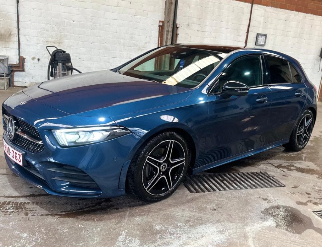 Mercedes class A essence, Auto's, Automaat, Zwart, Blauw, 5 zetels
