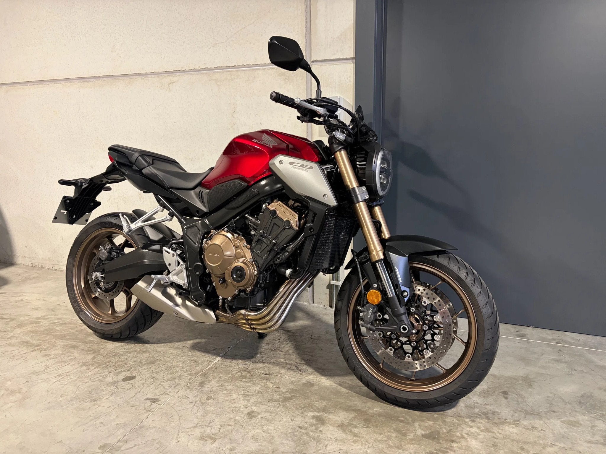 Honda CB650R neoretro naked in mooie staat, Entreprise, Plus de 35 kW, 650 cm³, Autre