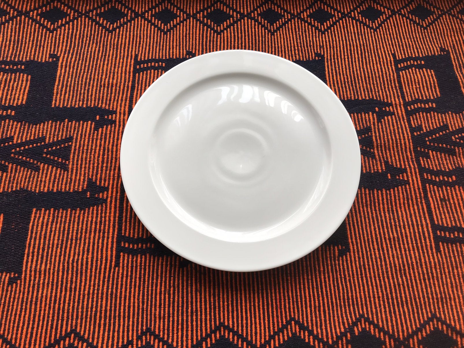 Mooie hotel porseleinen borden ,stuk 5€ Högermann, Huis en Inrichting, Keuken | Servies, Ophalen, Overige merken, Klassiek, Zo goed als nieuw