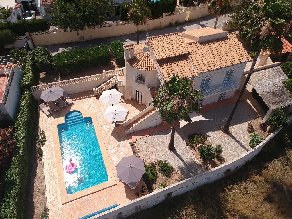 Ruime villa met prive zwembad te huur in Calpe Costa Blanca, Vacances, Maisons de vacances | Espagne, Propriétaire, 8 personnes
