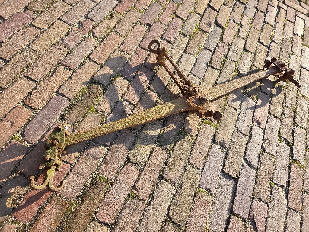 Antieke Gesmede weegschaal, Antiek en Kunst, Ophalen