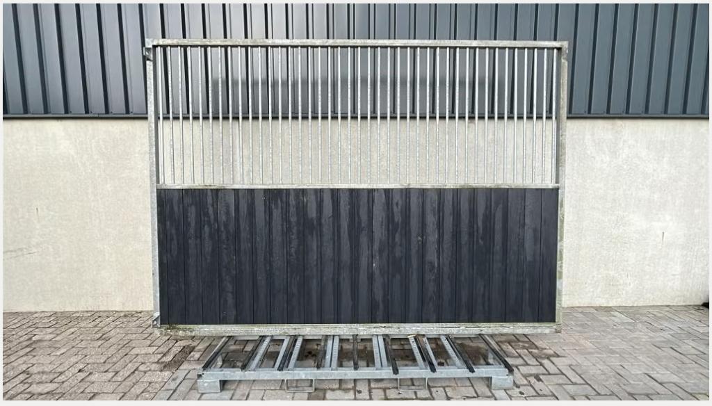 Tussenwand boven tralies premium | 3380 x 2400 mm. | B-Keuze, Weidegang, 4 paarden of pony's of meer