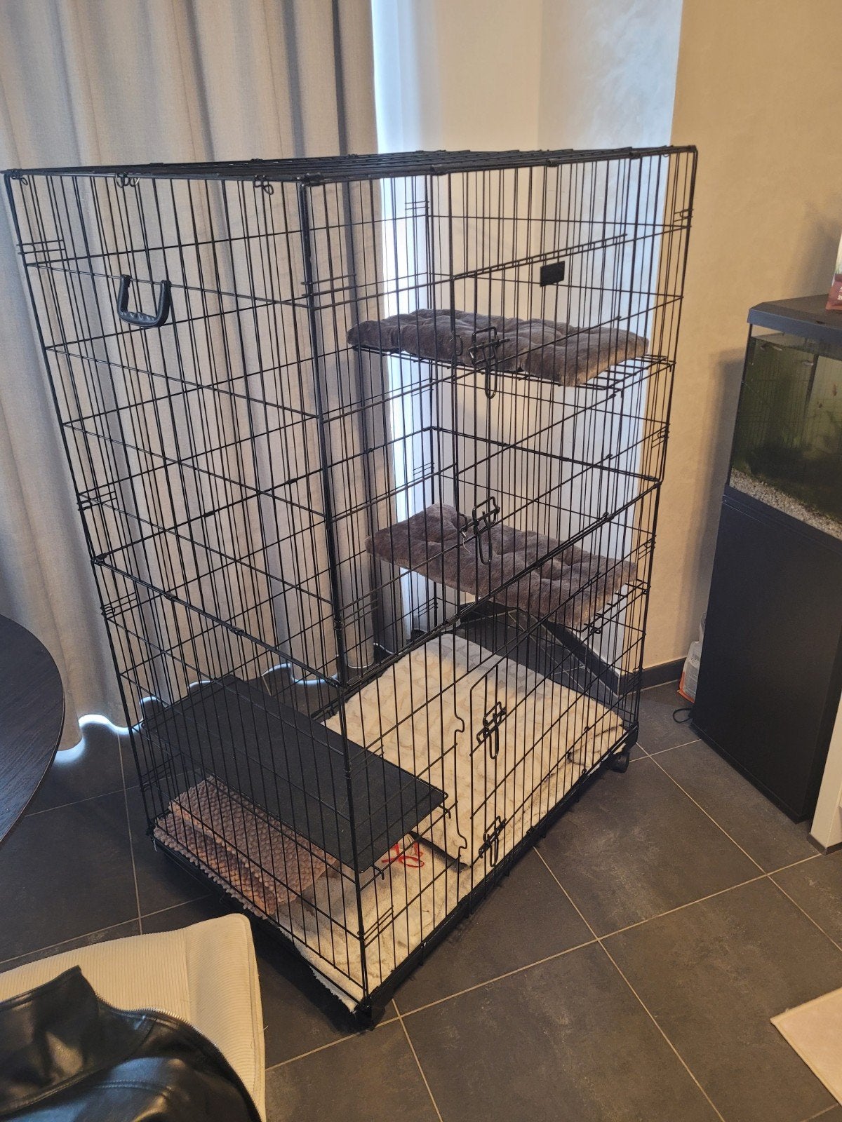 CAGE POUR CHAT, Enlèvement ou Envoi