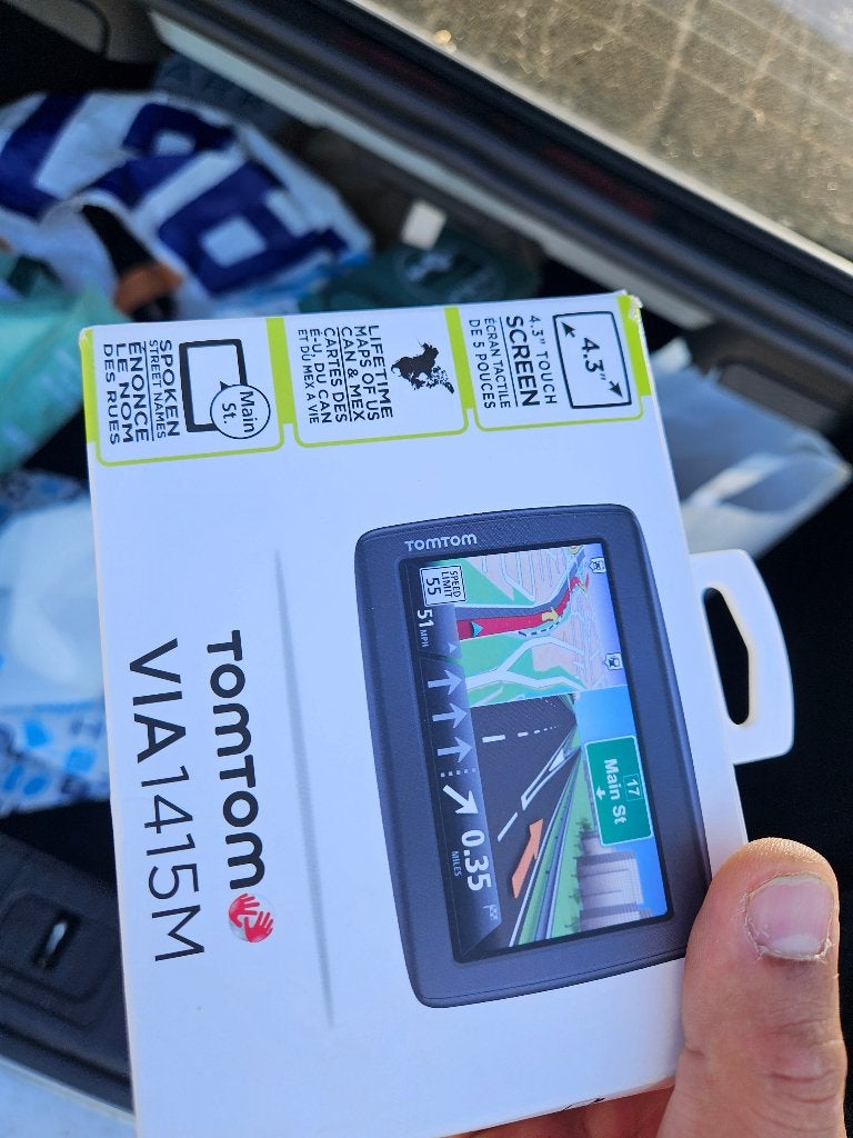 Gps tomtom pour canada, Autos : Divers, Navigation de voiture, Enlèvement