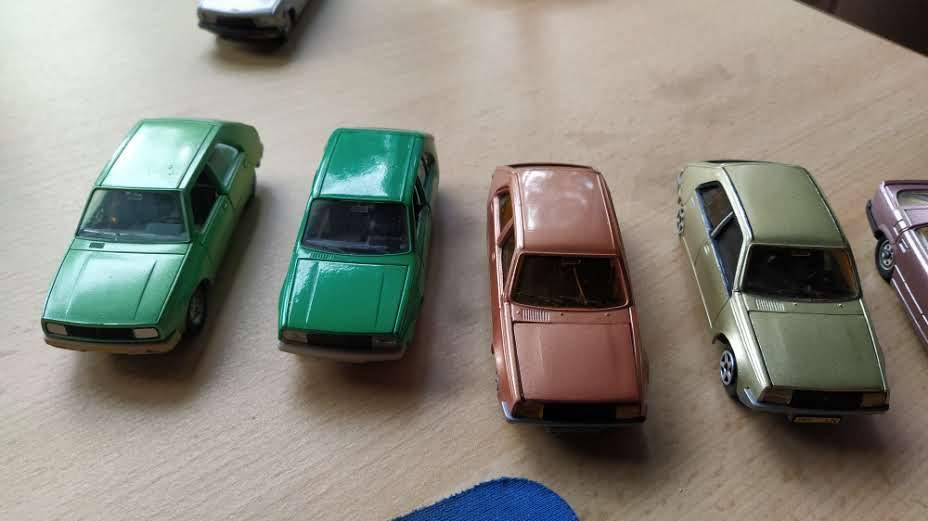 RENAULT 14TL/TS, SOLIDO, NOREV, PILEN, MINT!!, Hobby en Vrije tijd, Modelauto's | 1:43, Zo goed als nieuw, Auto, Norev, Ophalen of Verzenden