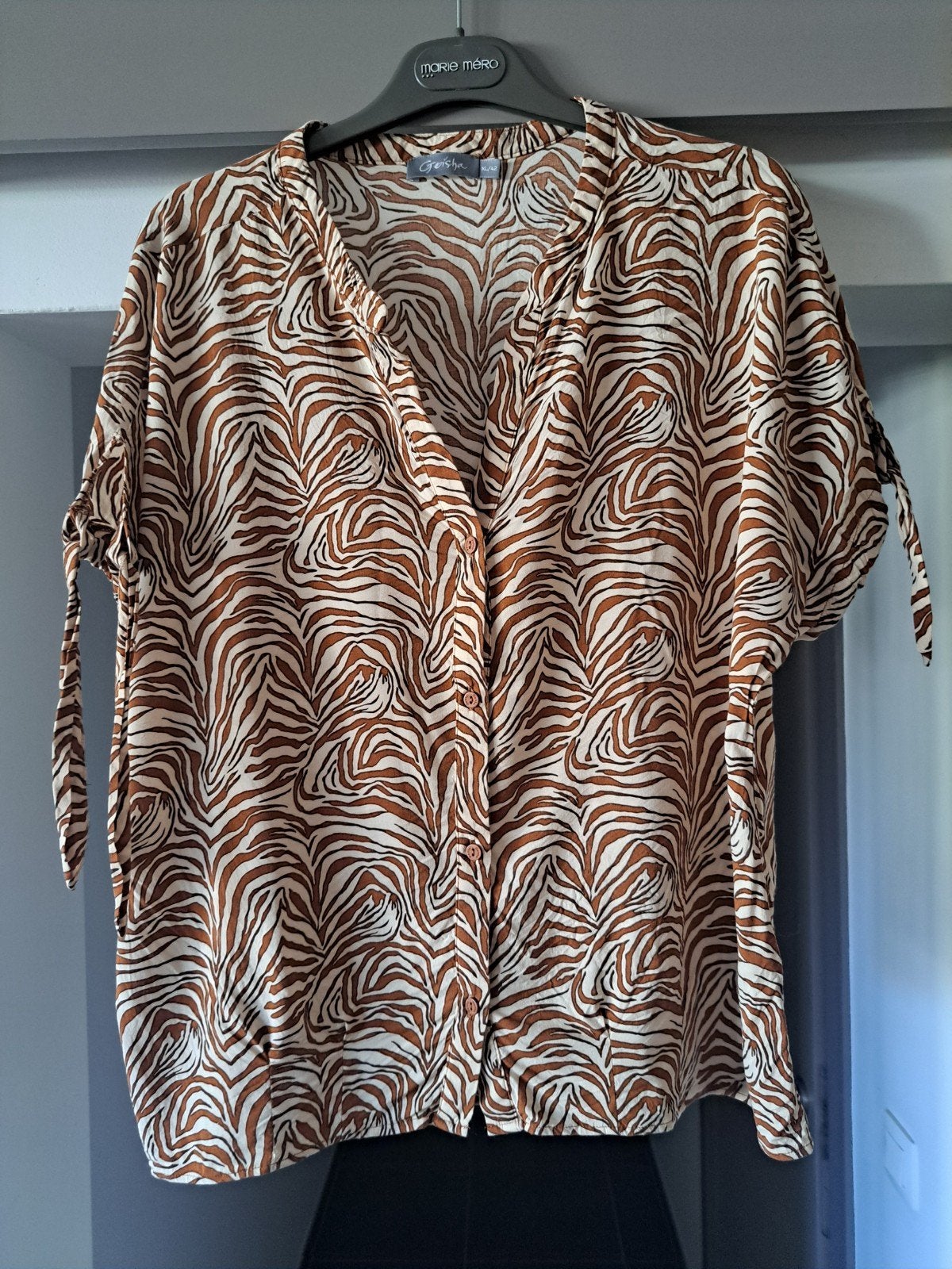 Blouse à imprimé zèbre Geisha taille XL/42, Enlèvement ou Envoi, Taille 46/48 (XL) ou plus grande, Brun