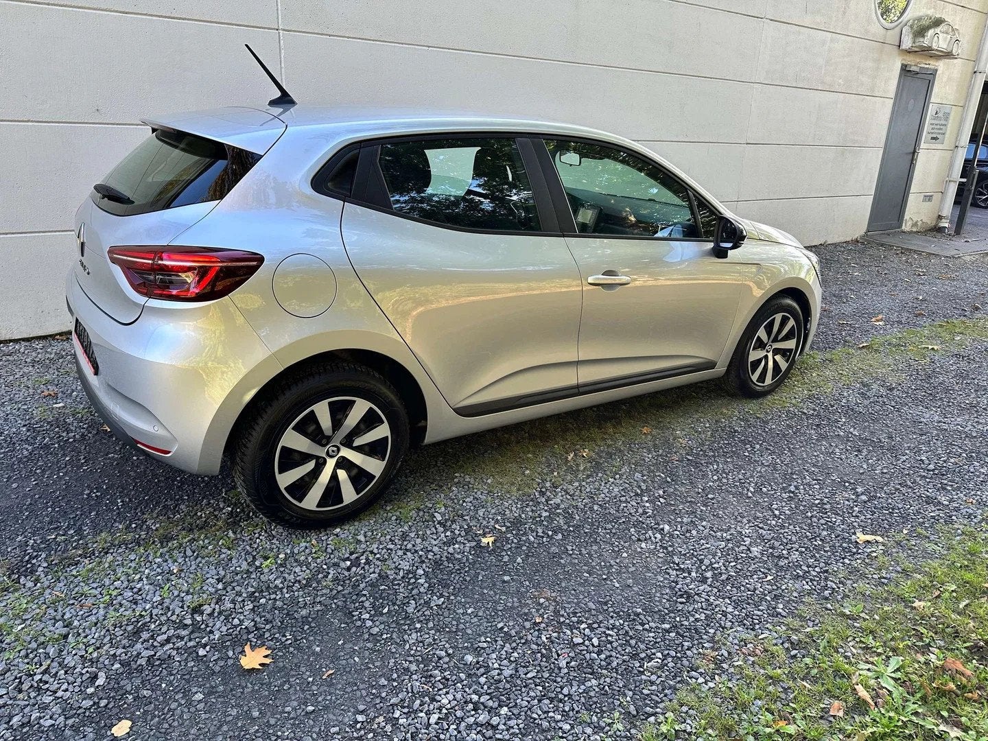 Renault Clio Clio 1.0 TCe Equilibre GPF, Autos : Divers, Argent ou Gris, Berline, 999 cm³, Essence