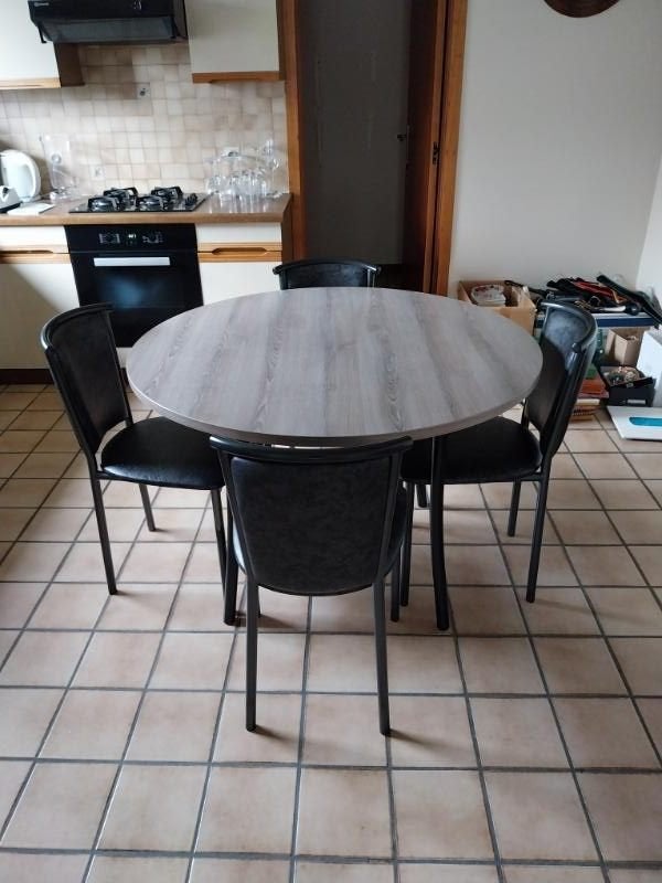Keukentafel met 4 stoelen, Huis en Inrichting, Ophalen