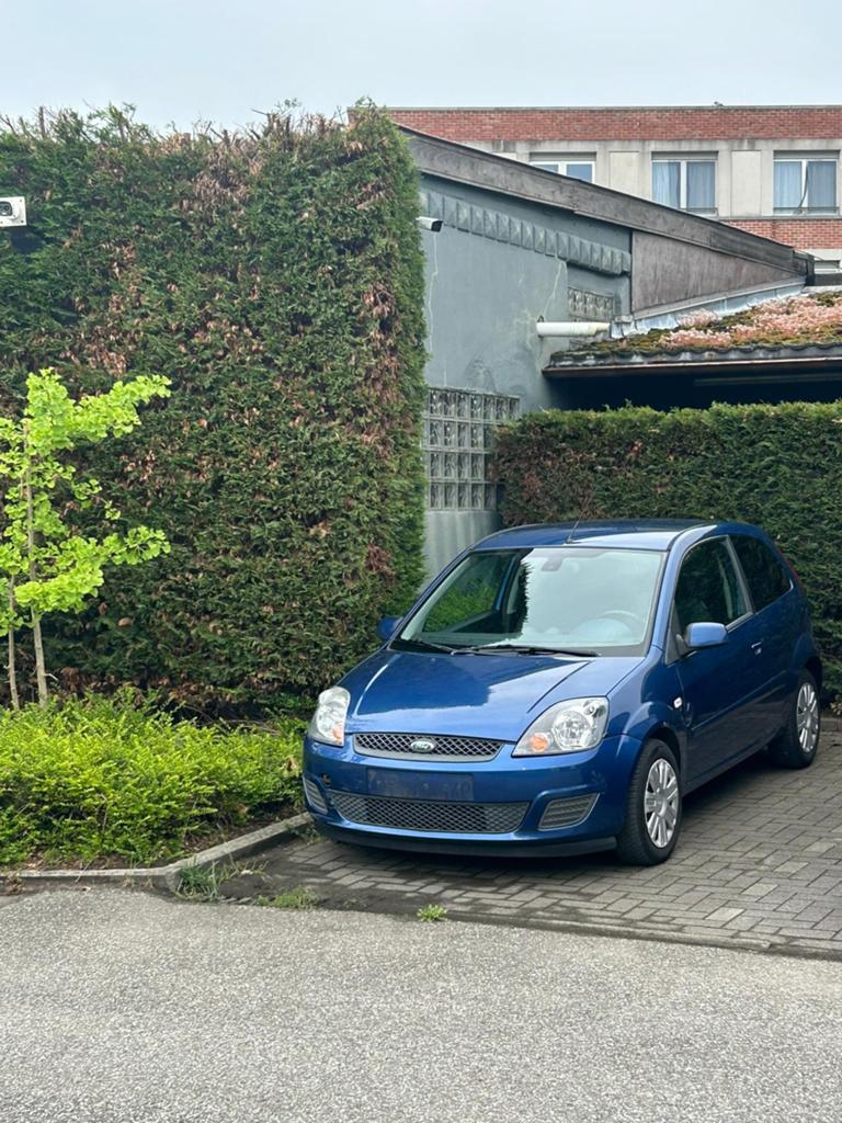 Ford Fiesta 2007 Automaat  105.000 km | Gekeurd voor Verkoop, Auto's, Automaat, Blauw, Particulier, Fiësta