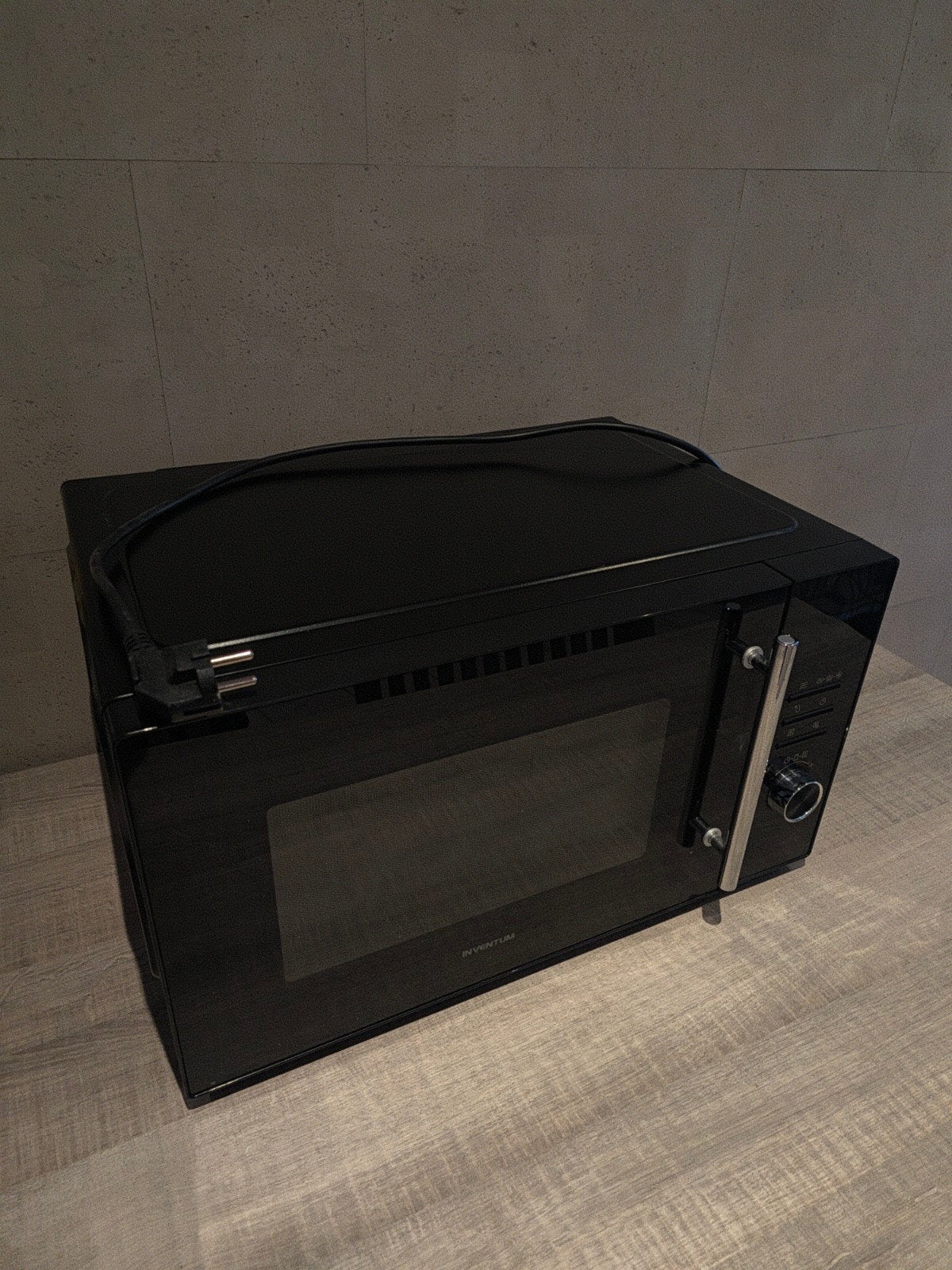 Four à micro-ondes combiné Inventum MN297CB (29 L) - Noir -, Utilisé, 45 à 60 cm, Four à micro-ondes combiné, Gril