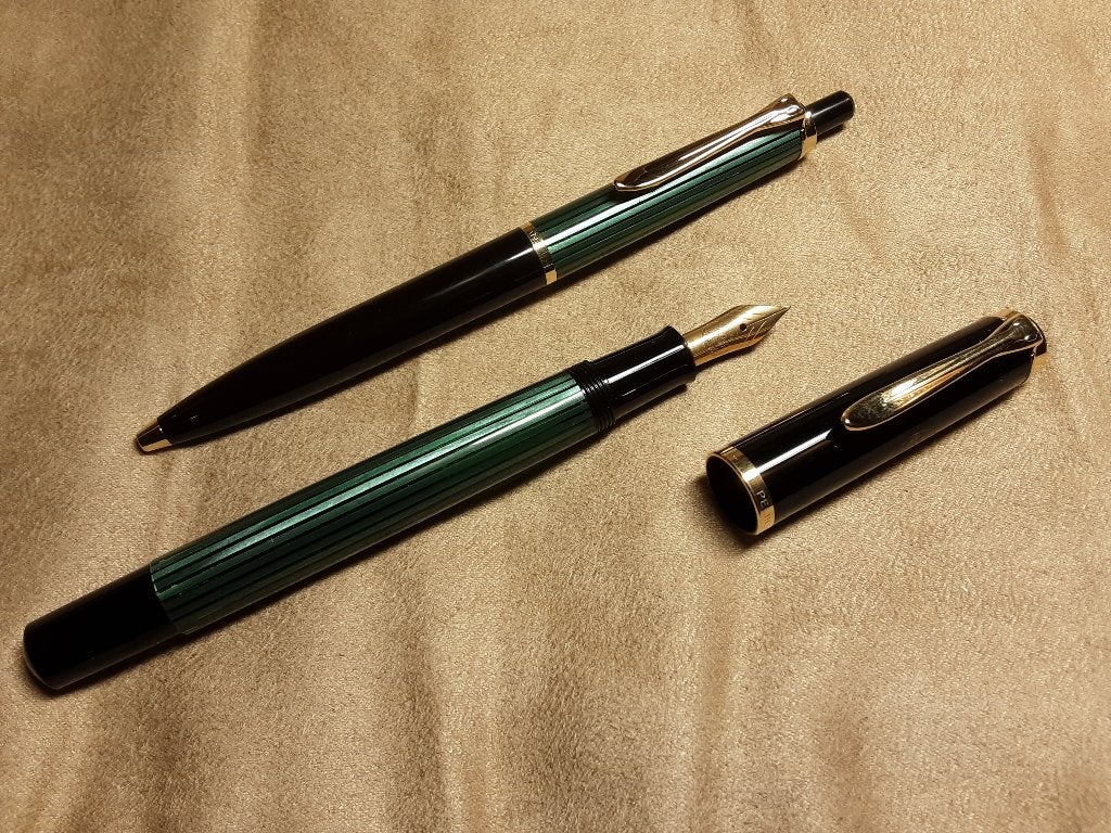 Pelikan M200/K200 Green striped set FP/BP, Collections, Neuf, Avec boîte, Enlèvement, Autres marques