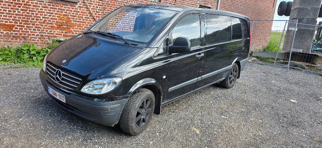 Mercedes Vito 115 à cabine double, Autos, Capteur de stationnement, Achat, 4 portes, Boîte manuelle