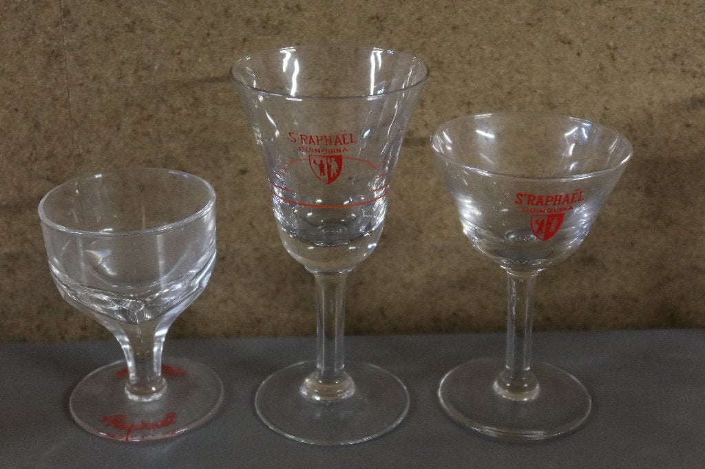Oude glazen St. Raphaël - Quinquina, Verzamelen, Ophalen