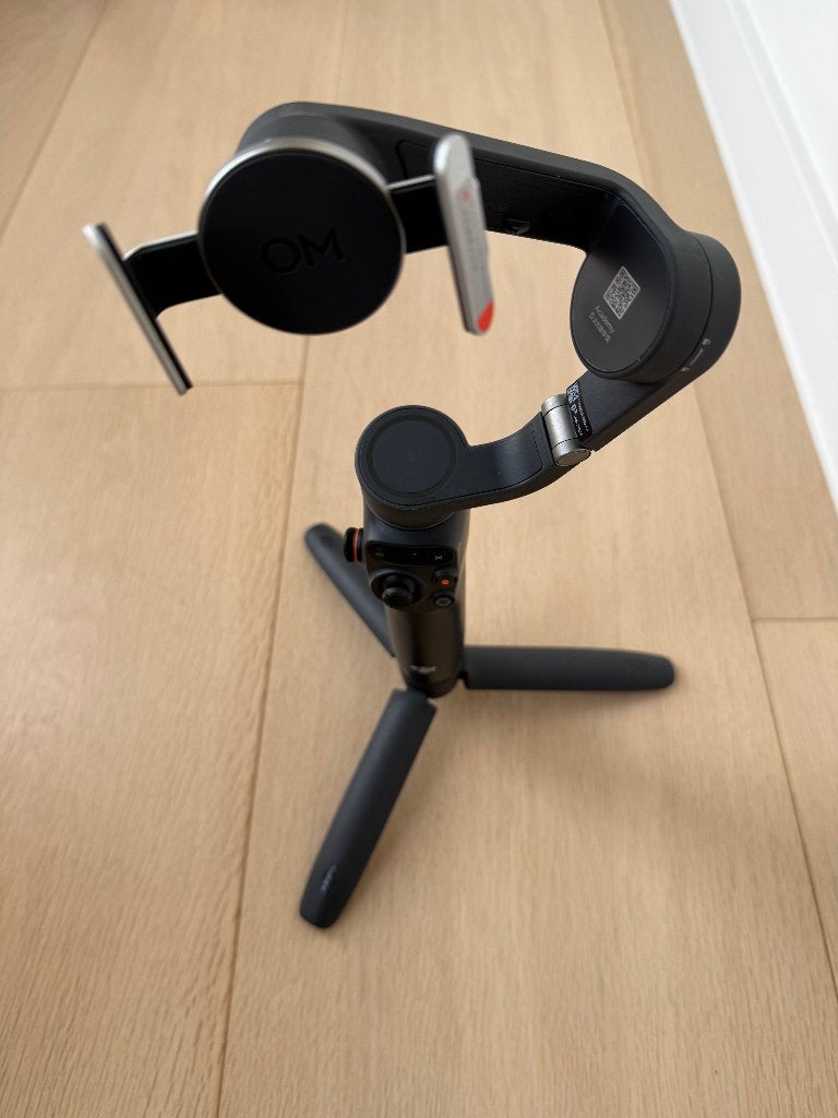 DJI Osmo Mobile 5 — compleet met accessoires, DJI, Comme neuf, Enlèvement, 125 cm ou moins