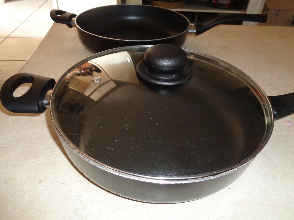 2 Ernesto (wok) pannen met 1 glazen deksel, Huis en Inrichting, Keuken | Potten en Pannen, Ophalen, Overige materialen, Gebruikt