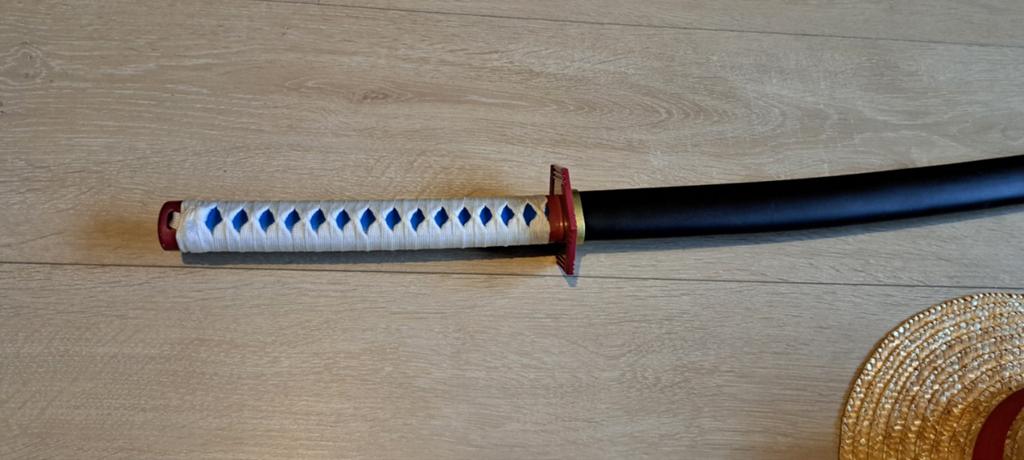 Katana one peace, Collections, Enlèvement, Comme neuf