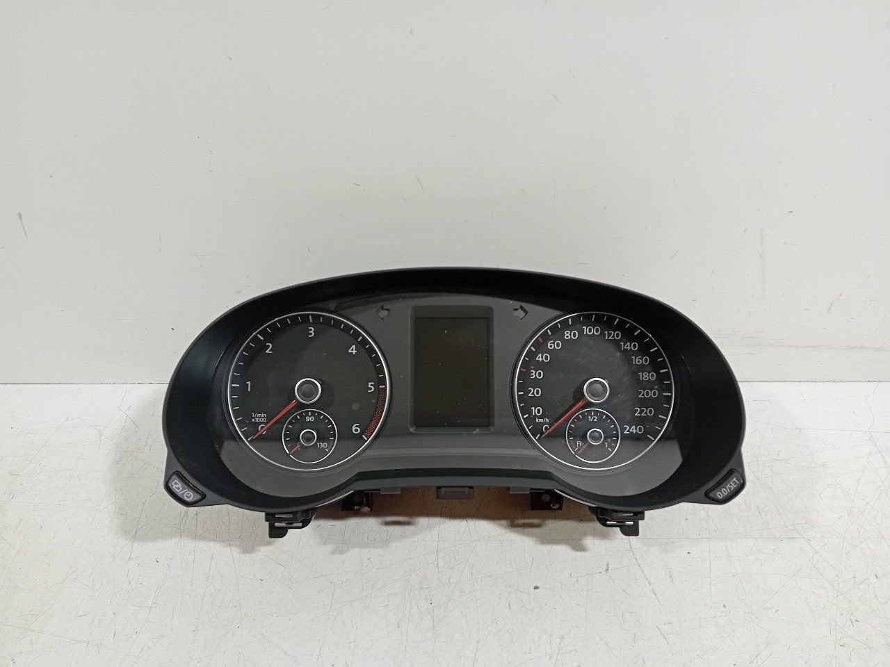 Cockpit Volkswagen Sharan, Onderdelen@venauto.nl, Van der Ven Autorecycling B.V., Ettenseweg 76, 4706 PB Roosendaal, The Netherlands
