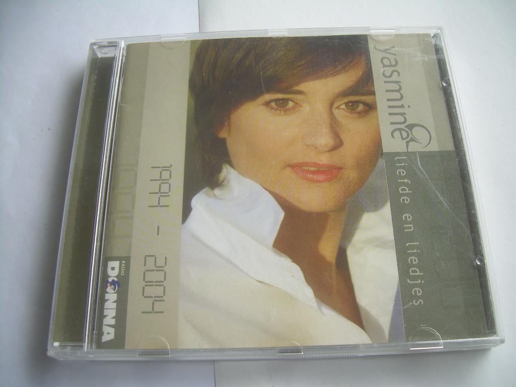 CD - YASMINE - LIEFDE EN LIEDJES, Cd's en Dvd's, Ophalen of Verzenden, Zo goed als nieuw, Pop
