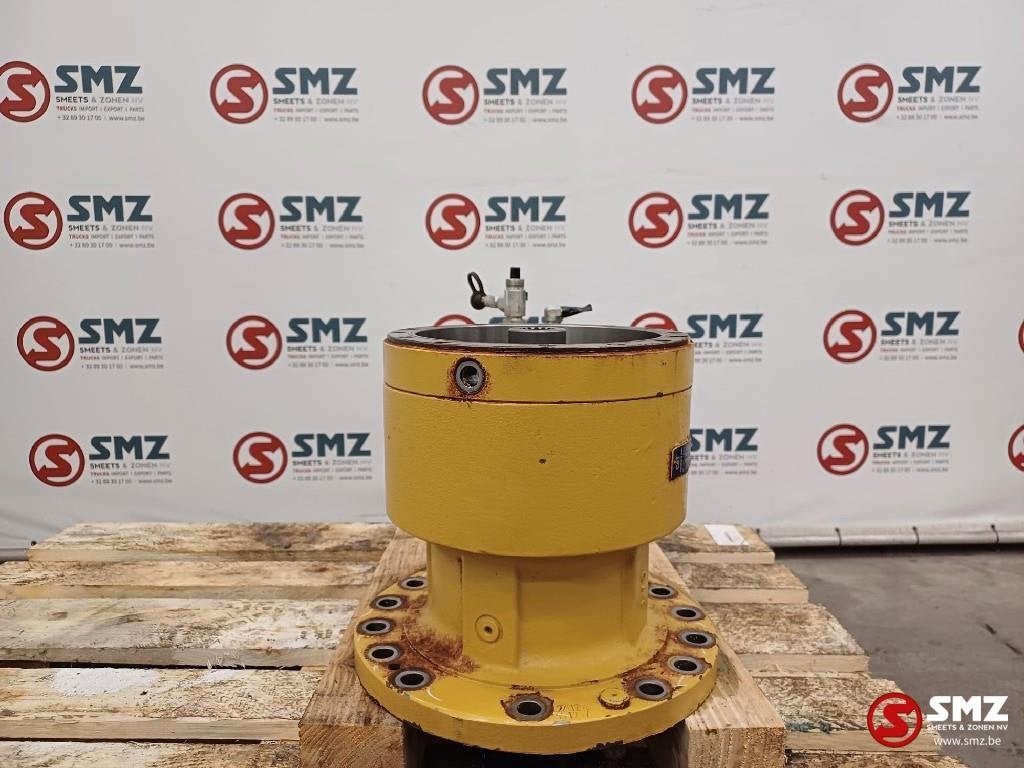 Hydraulic source swing rotor Caterpillar, Articles professionnels