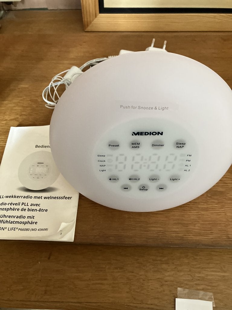 MEDION radio- lichtwekker, Enlèvement, Utilisé, Digital