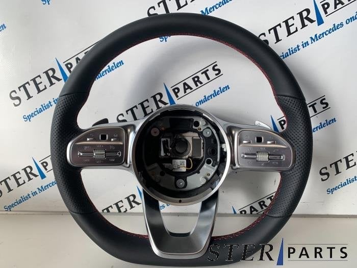 Volant d'un Mercedes A-Klasse, Autos : Pièces & Accessoires, Commande, Mercedes-Benz, Neuf, 12 mois de garantie, Enlèvement ou Envoi