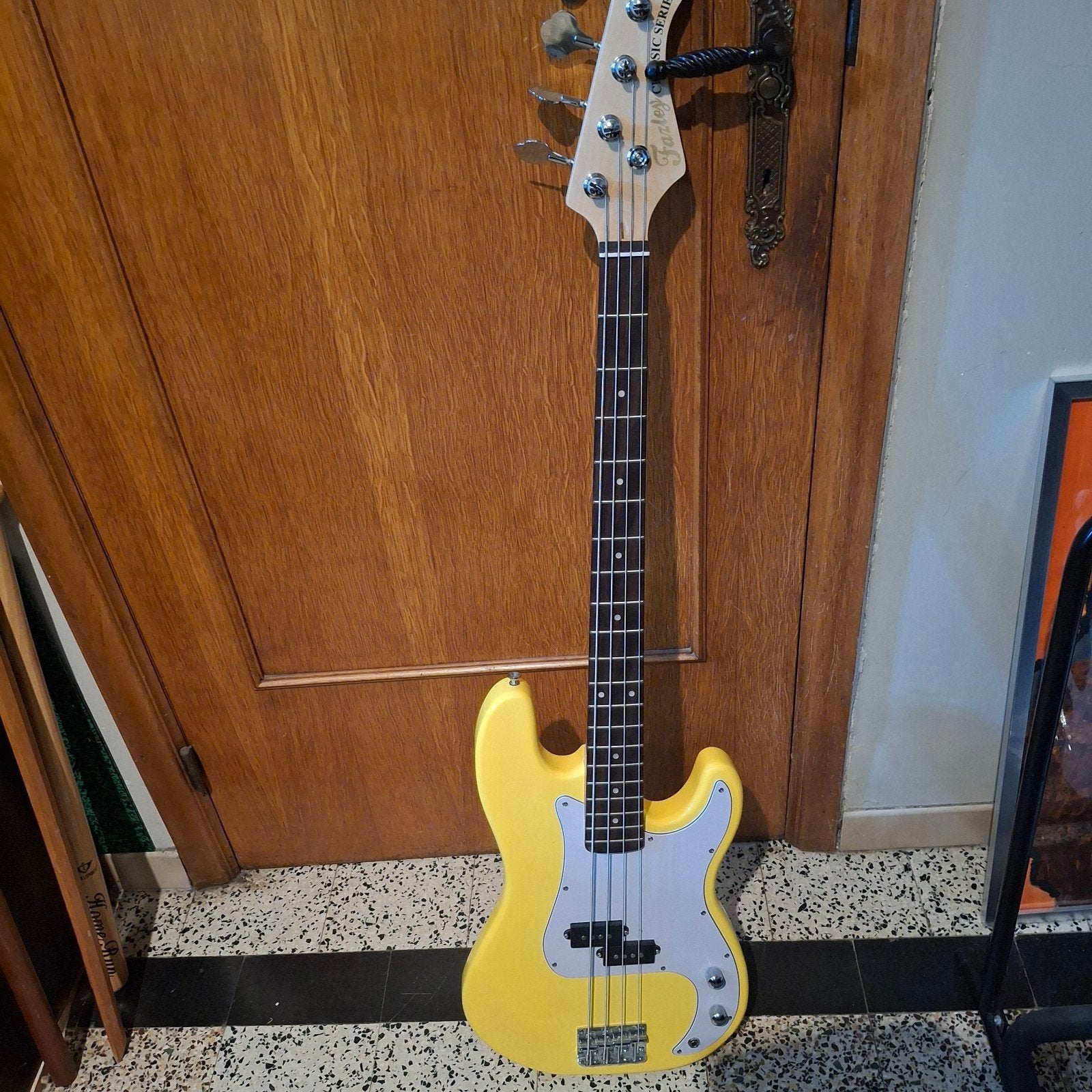 fazley pbass, Muziek en Instrumenten, Ophalen