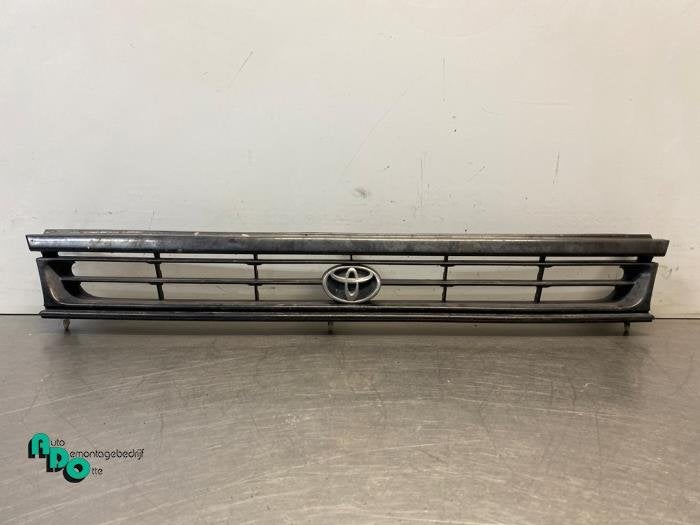 Calandre d'un Toyota Starlet (Starlet 90-), Autos : Pièces & Accessoires, -, 3 mois de garantie, Toyota, Utilisé