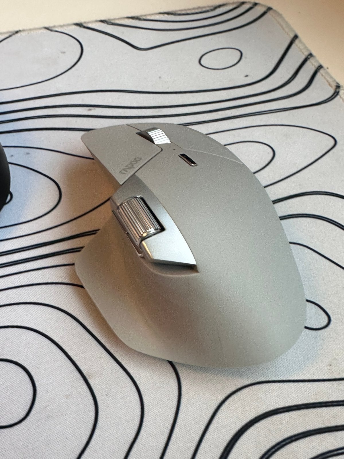 Rapoo MT760 Mini Draadloze Ergonomische Muis, Computers en Software, Ophalen of Verzenden, Zo goed als nieuw, Muis