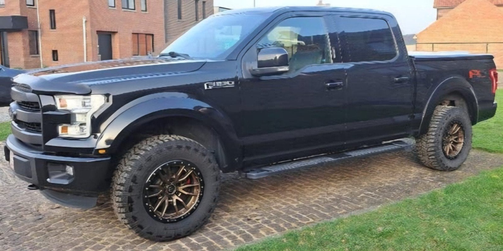 Ford F150 Lariat 5.0, Auto's, Automaat, 5000 cc, F-150, Zwart