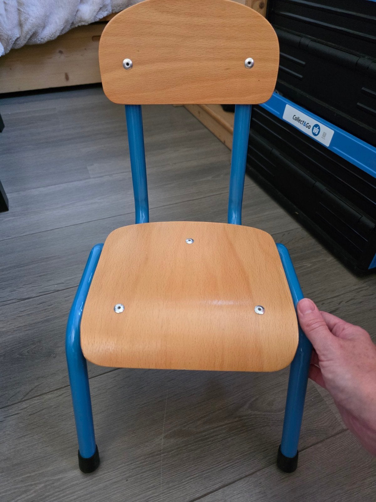 Kleuterstoeltje, Ophalen