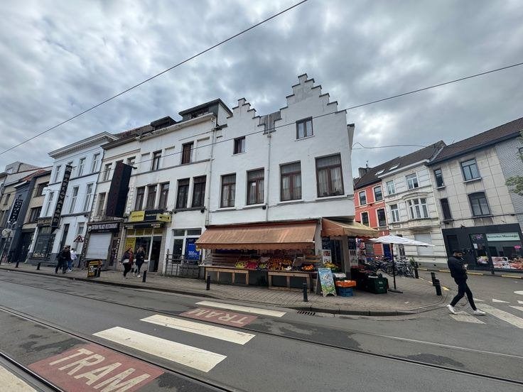 OPBRENGSTEIG. TE KOOP -2 HANDELSPANDEN &5 APP GENT, Immo, Huizen en Appartementen te koop, Gent, tot 200 m², Overige soorten, C