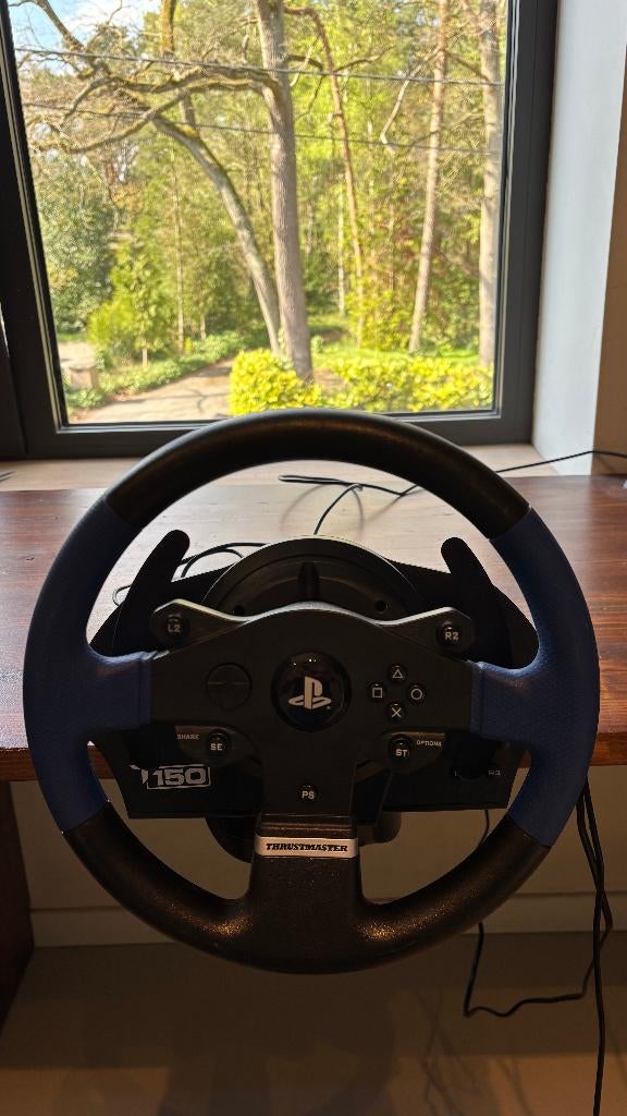 Thrustmaster T150 RS Pro - Geschikt voor PS5/PS4/PC, Games en Spelcomputers, Ophalen, Zo goed als nieuw, Stuur of Pedalen, PlayStation 3