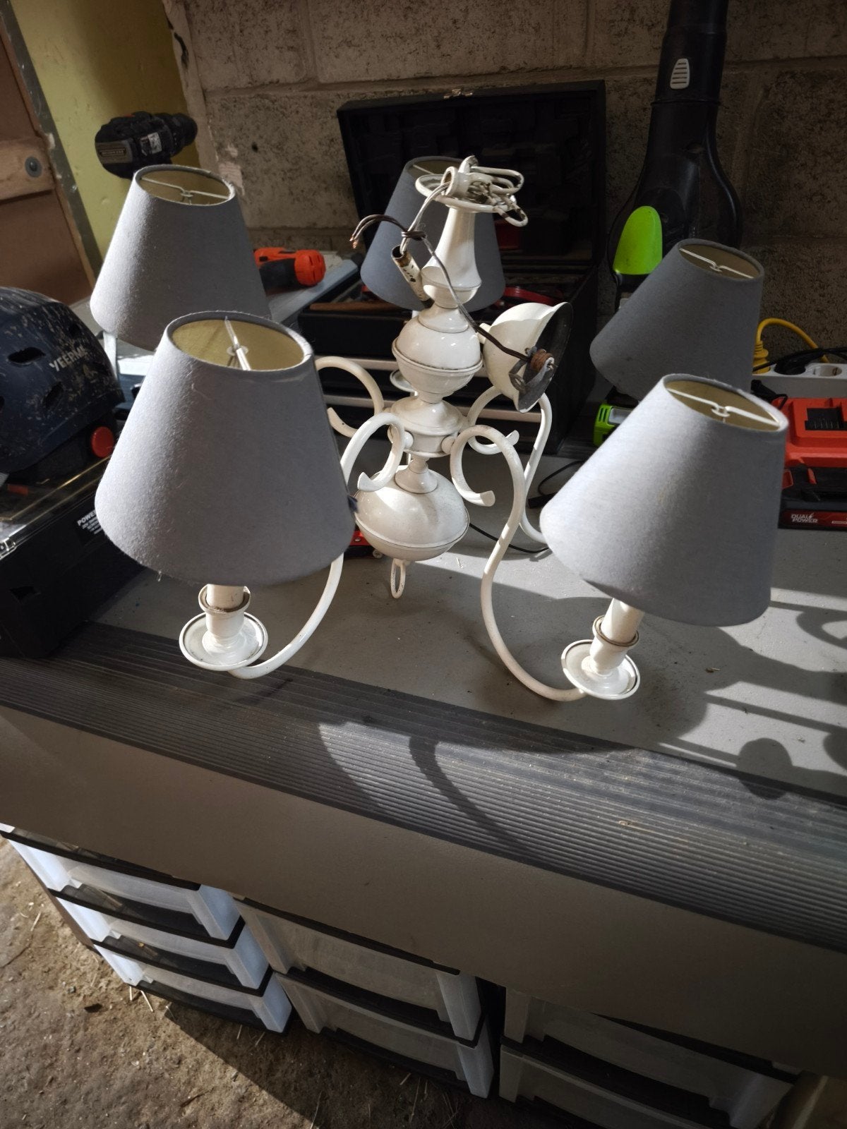Joli lustre 5 points lumineux, Comme neuf, Enlèvement, E14 (petit), Métal