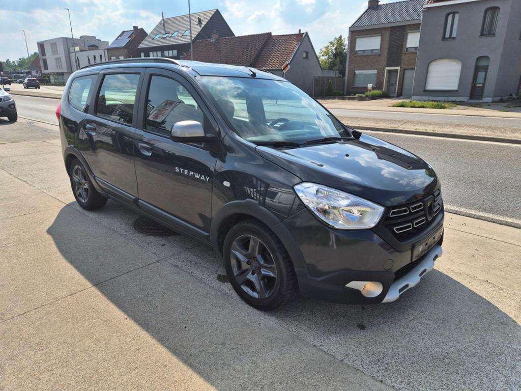 Dacia Lodgy Stepway 1.2 Benzine 2017.bwj, Auto's, Dacia, 5 deurs, Zilver of Grijs, Bluetooth, Stof