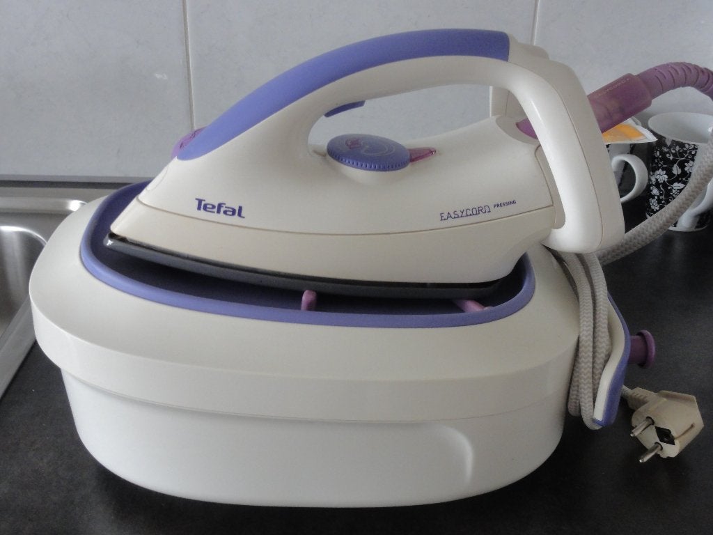 Tefal Stoomgenerator voor strijken, Electroménager, Enlèvement, Utilisé, Fer à repasser avec cordon