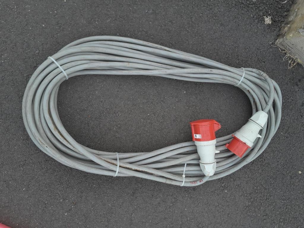AANSLUITKABELS 3x400V+N 32A 5G6, Doe-het-zelf en Bouw, Elektriciteit en Kabels, Ophalen