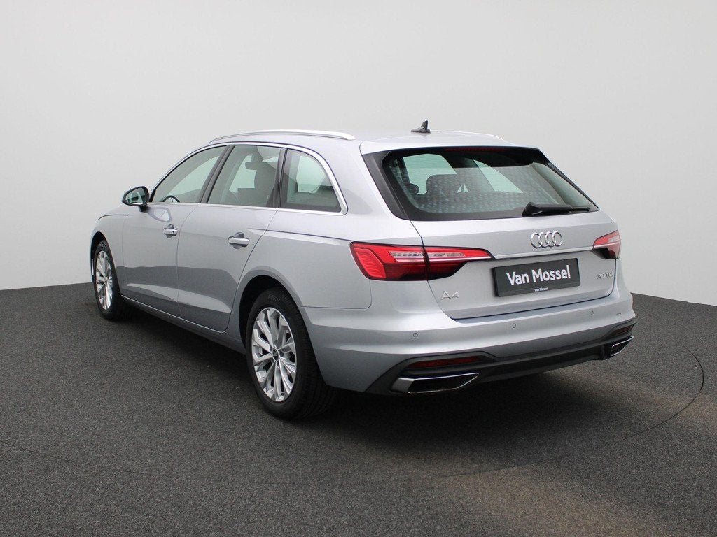 Audi A4 Avant 2.0 30 TDi 100kW S tronic Attraction B.E, Autos, Audi, 100 kW, Argent ou Gris, 1610 kg, Entreprise