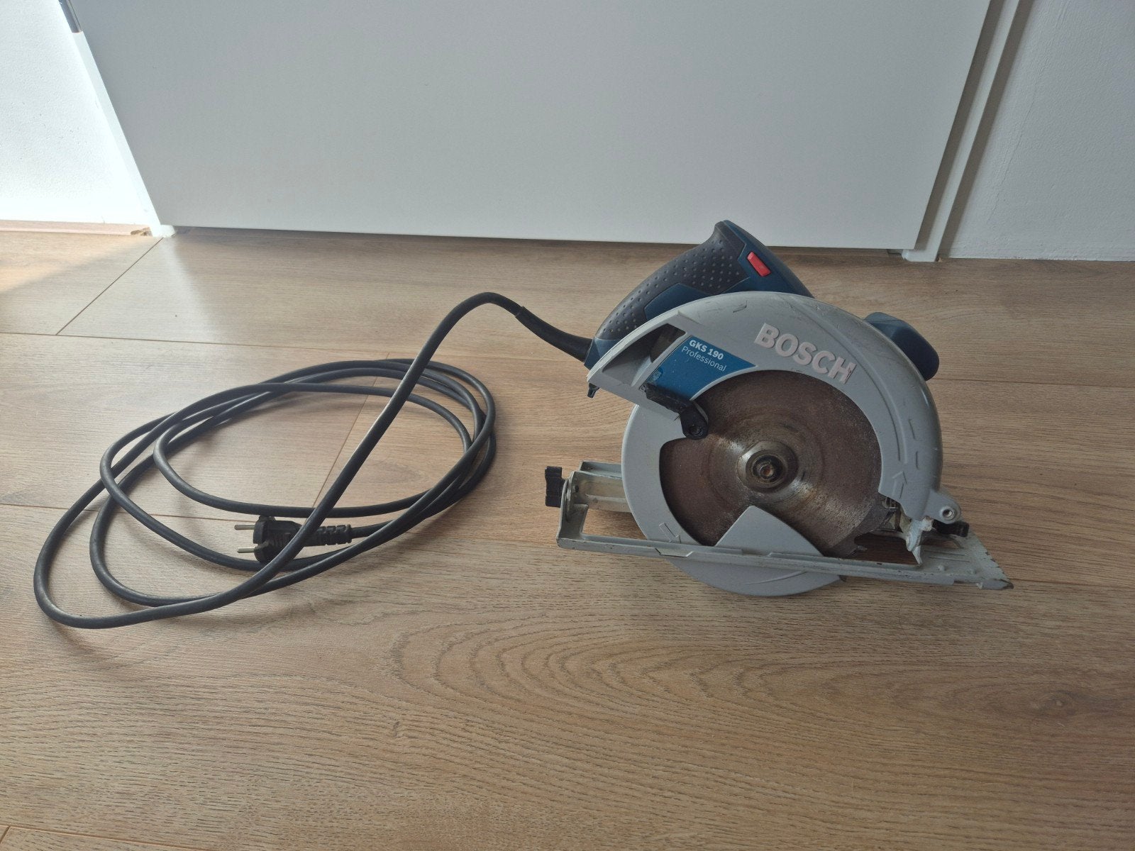 Bosch GKS 190 Professional Cirkelzaag, Doe-het-zelf en Bouw, Ophalen of Verzenden, Gebruikt, 1000 watt of meer